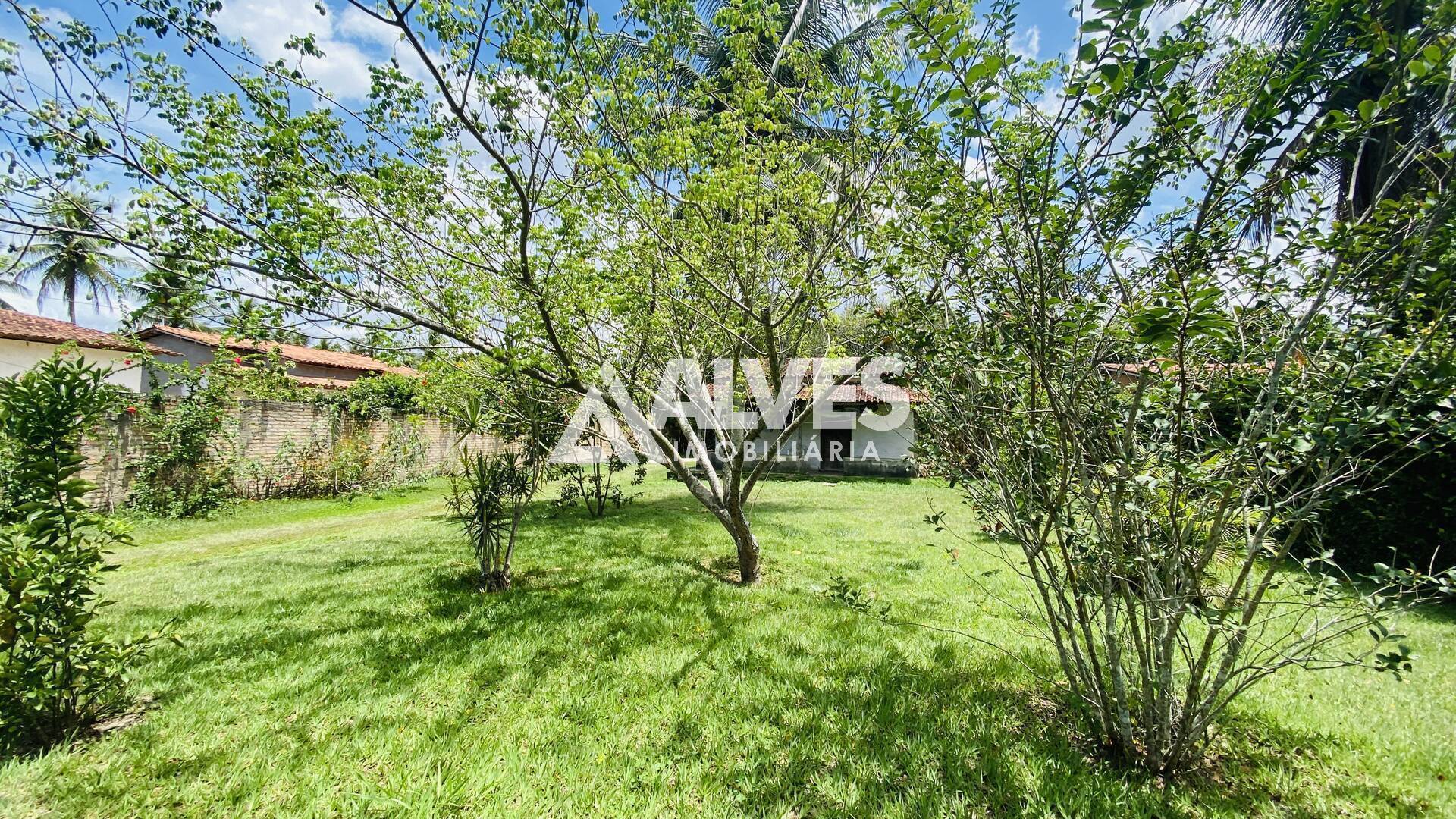 Sítio à venda com 2 quartos, 2178m² - Foto 2