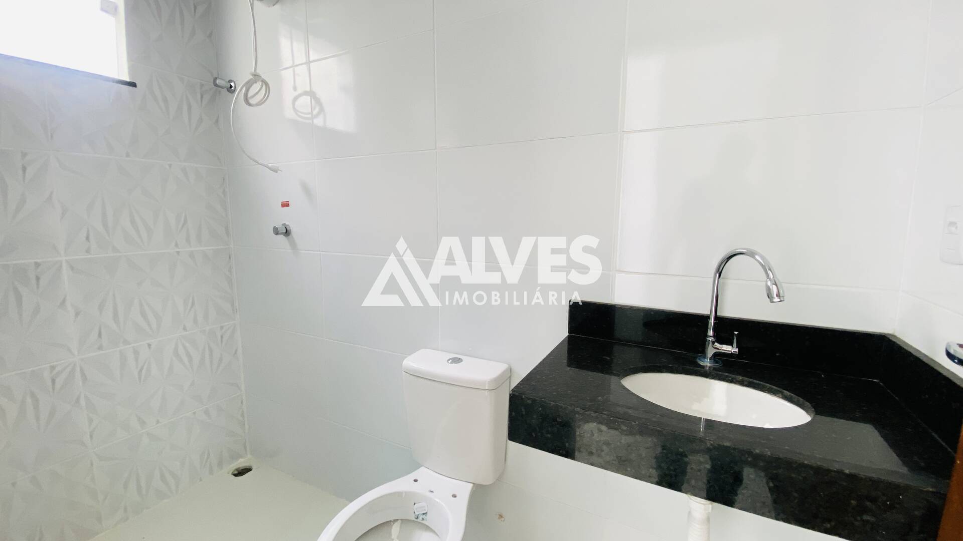Casa à venda com 2 quartos, 72m² - Foto 9