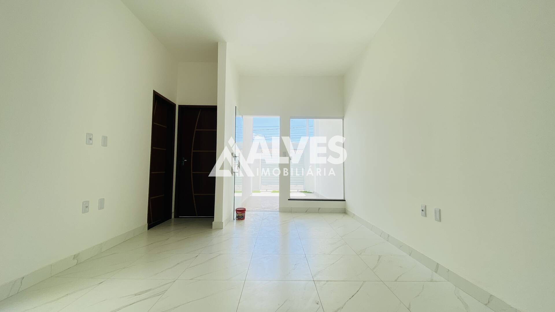 Casa à venda com 2 quartos, 72m² - Foto 5