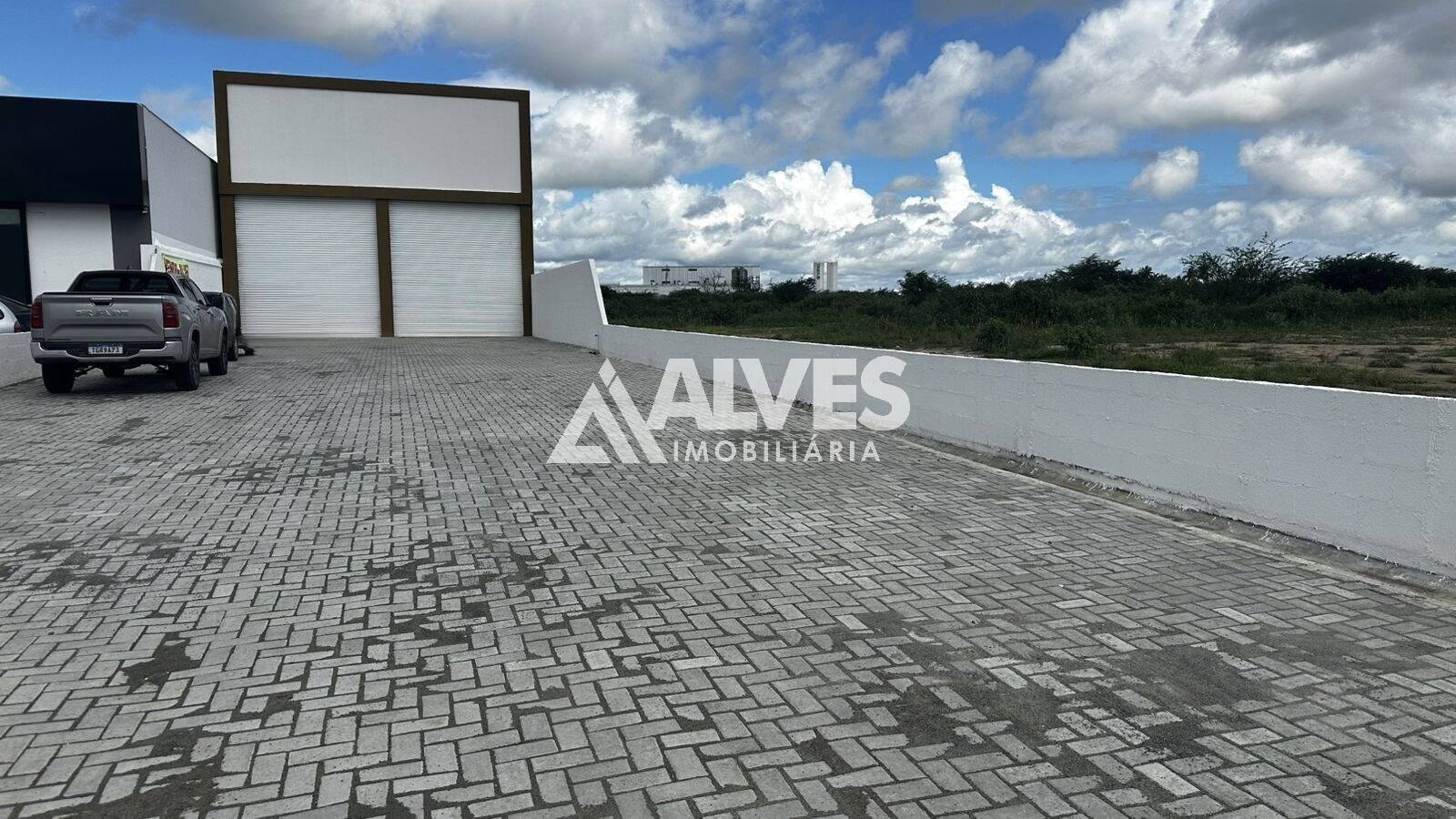 Loja-Salão, 600 m² - Foto 1