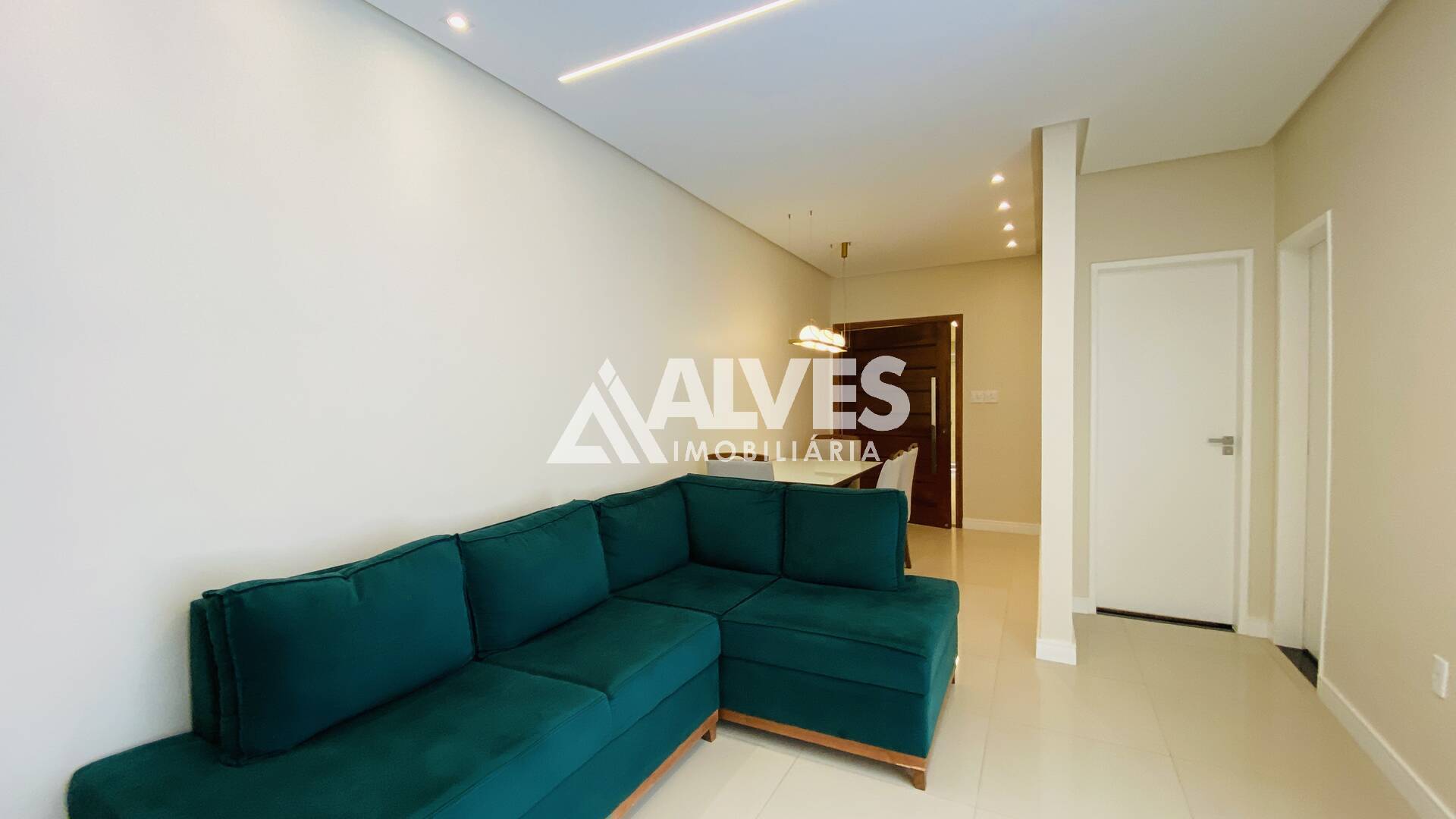 Casa à venda com 2 quartos, 94m² - Foto 11