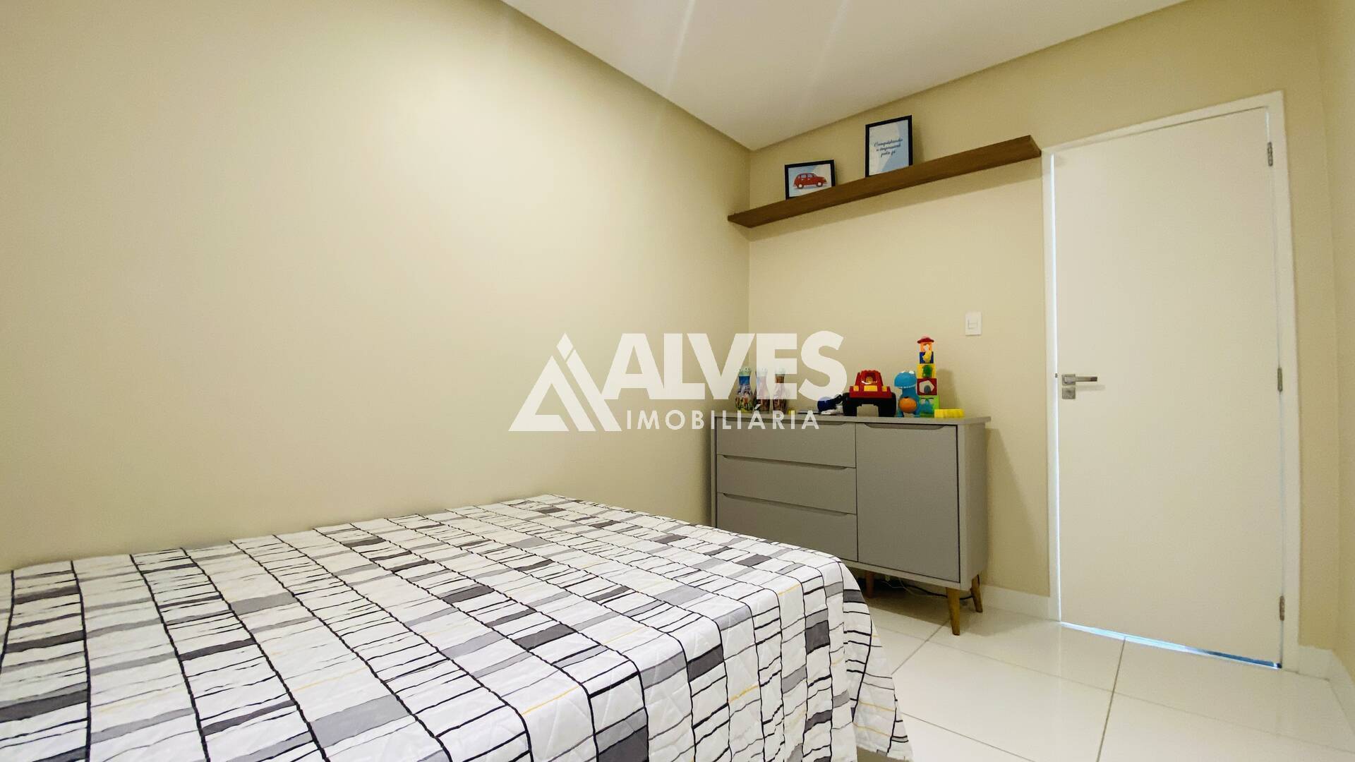 Casa à venda com 2 quartos, 94m² - Foto 15