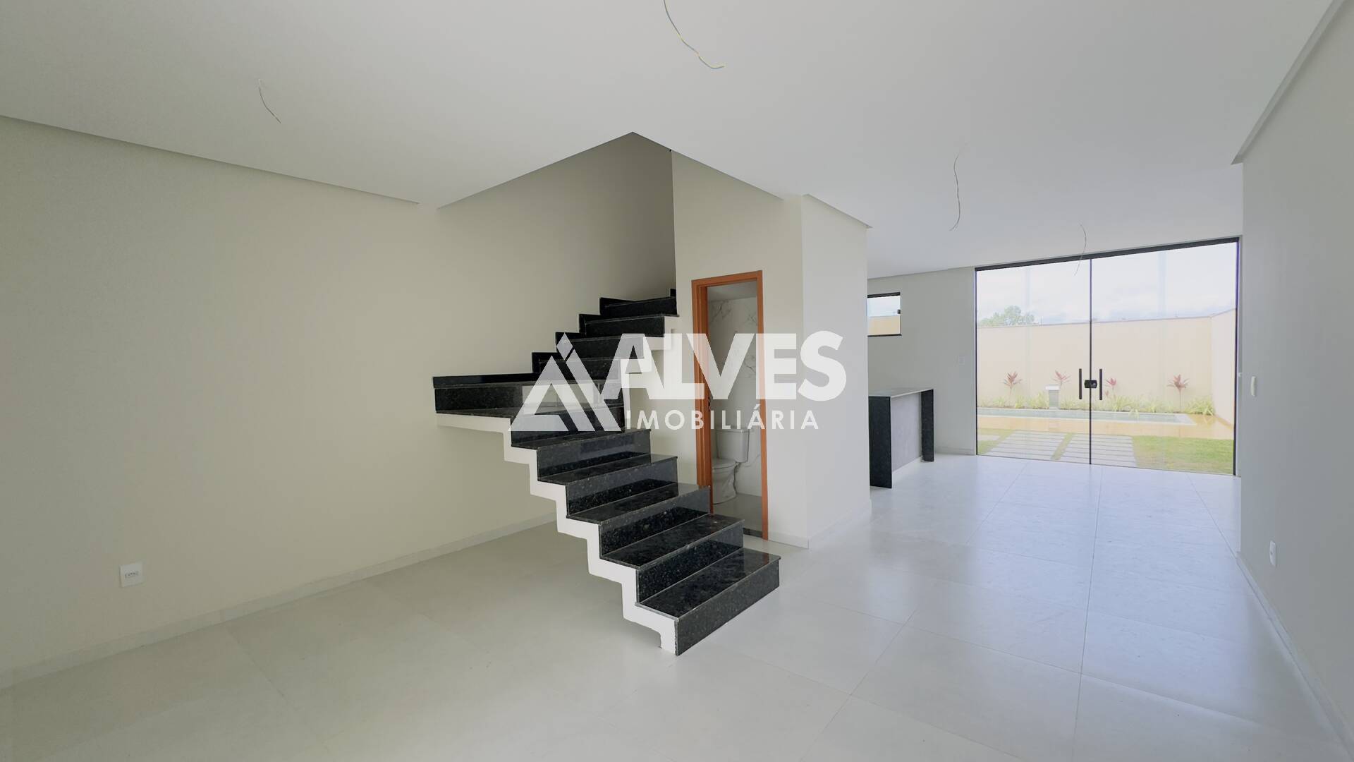 Casa à venda com 3 quartos, 118m² - Foto 6