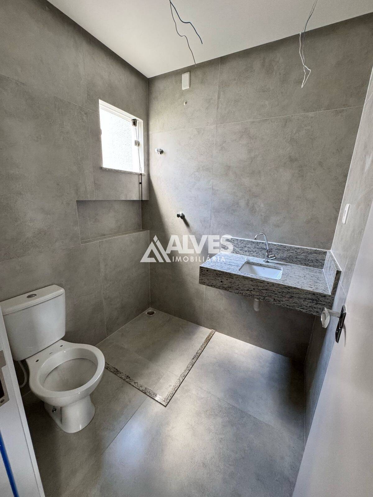 Casa à venda com 3 quartos, 85m² - Foto 4