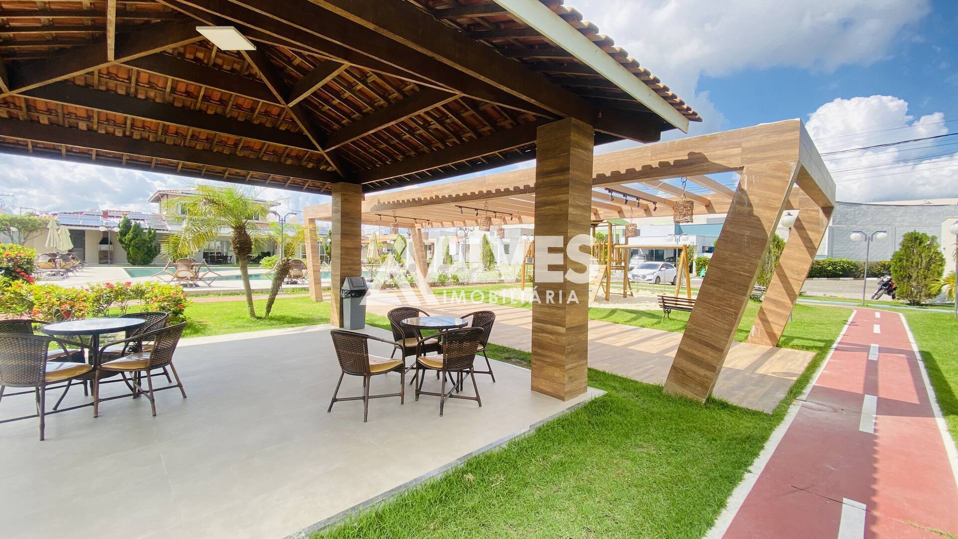 Casa de Condomínio à venda e aluguel com 3 quartos, 216m² - Foto 12