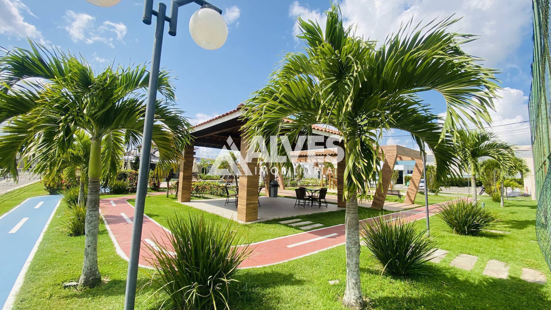 Casa de Condomínio à venda e aluguel com 3 quartos, 216m² - Foto 11