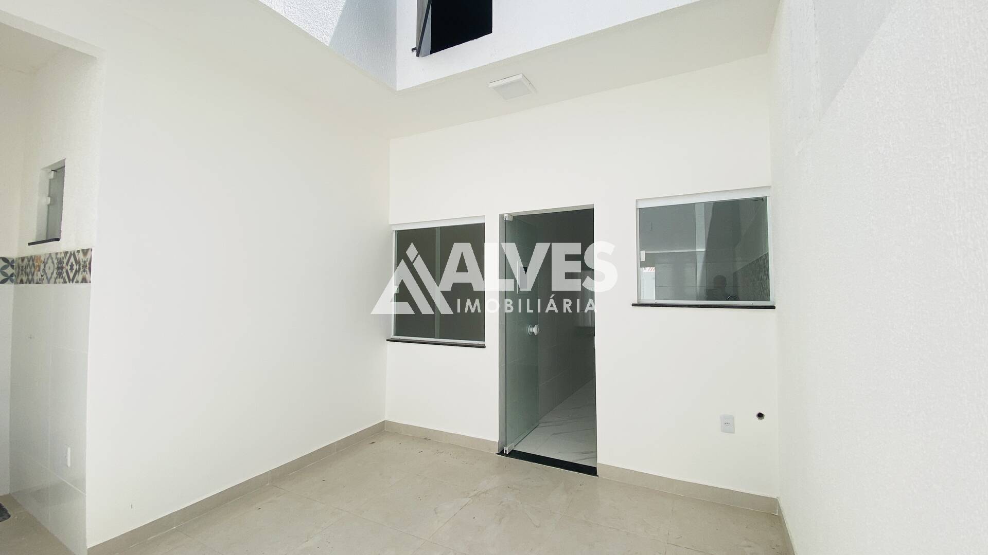 Casa à venda com 2 quartos, 72m² - Foto 16