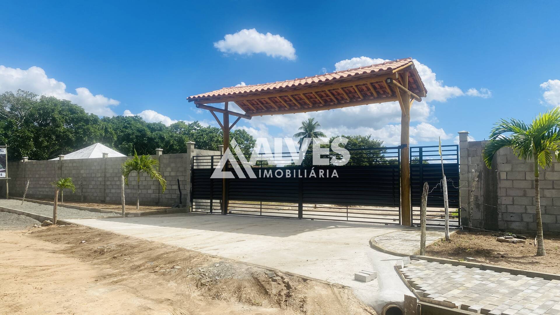 Terreno à venda, 140m² - Foto 2