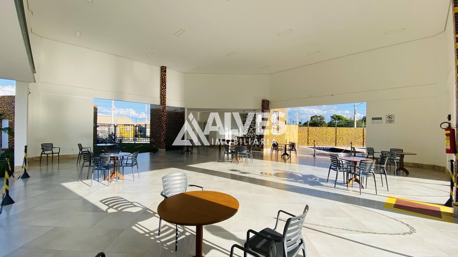 Casa de Condomínio à venda com 2 quartos, 50m² - Foto 25