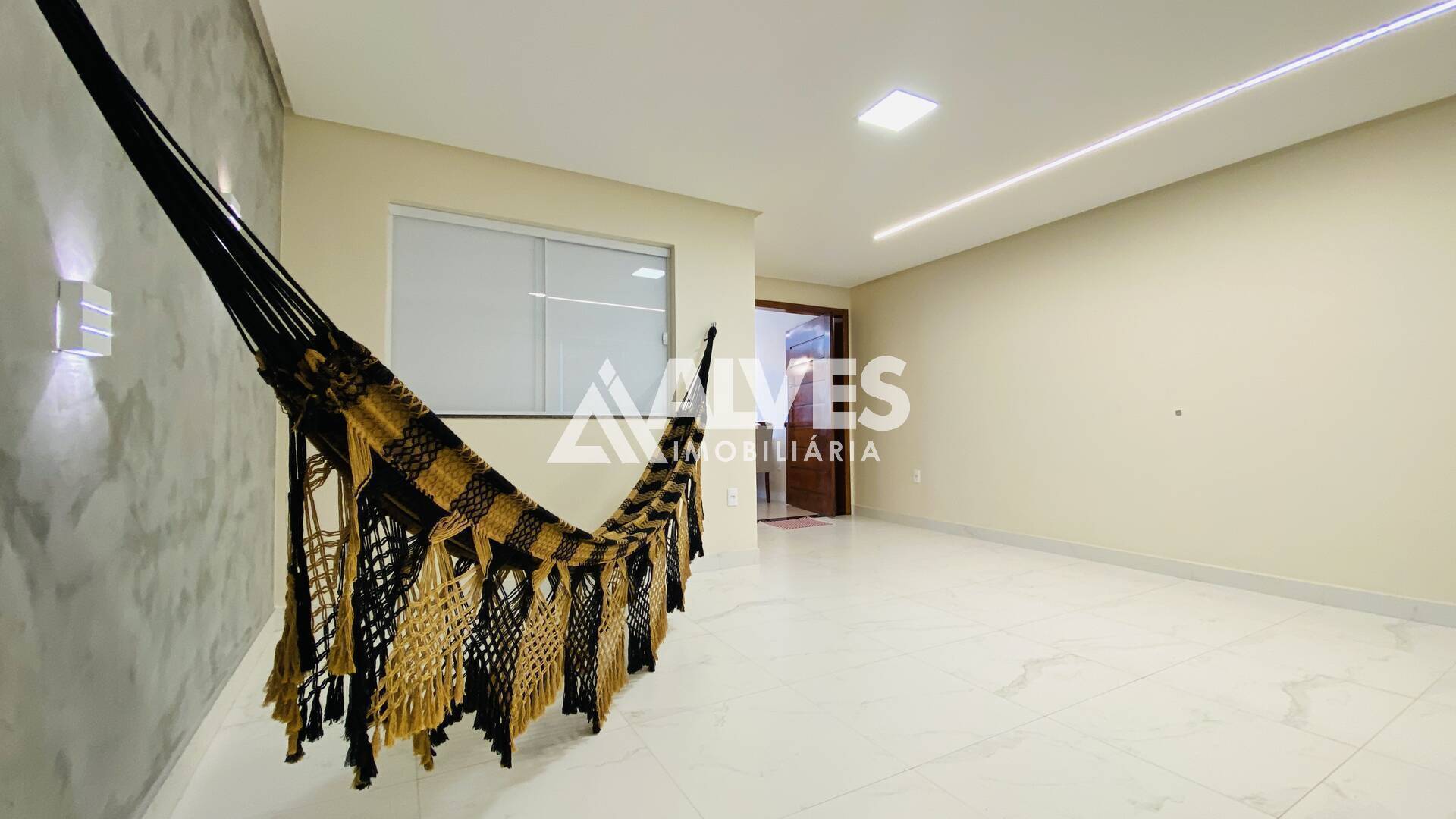 Casa à venda com 2 quartos, 94m² - Foto 6
