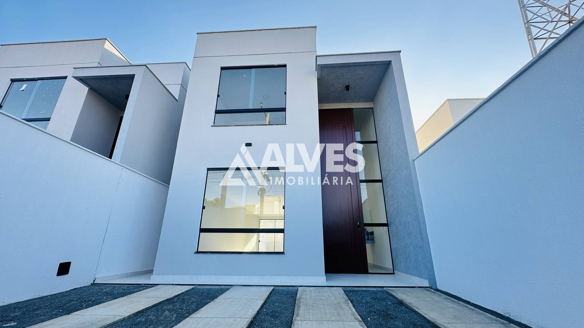 Casa à venda com 3 quartos, 175m² - Foto 2