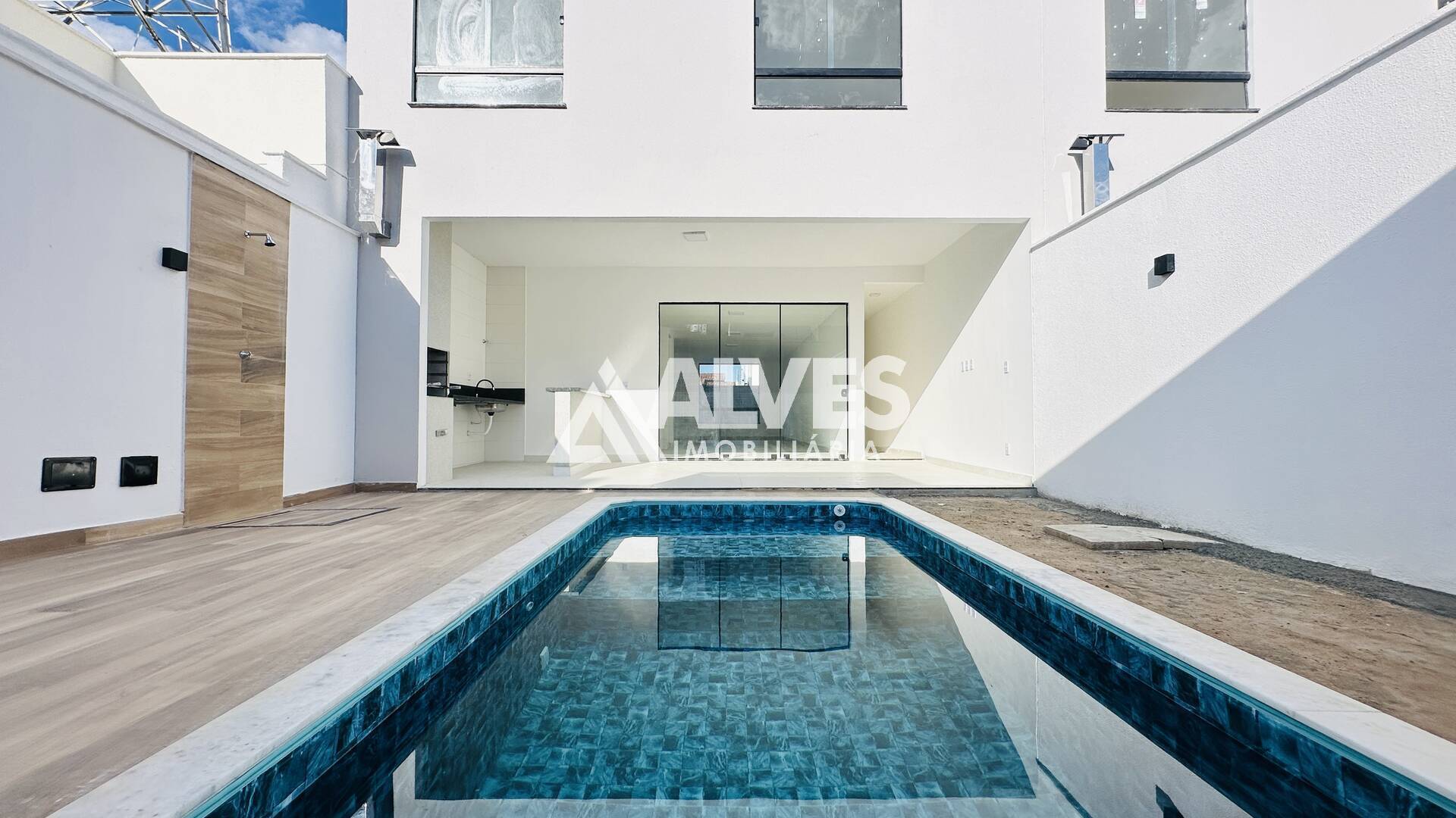 Casa à venda com 3 quartos, 175m² - Foto 14