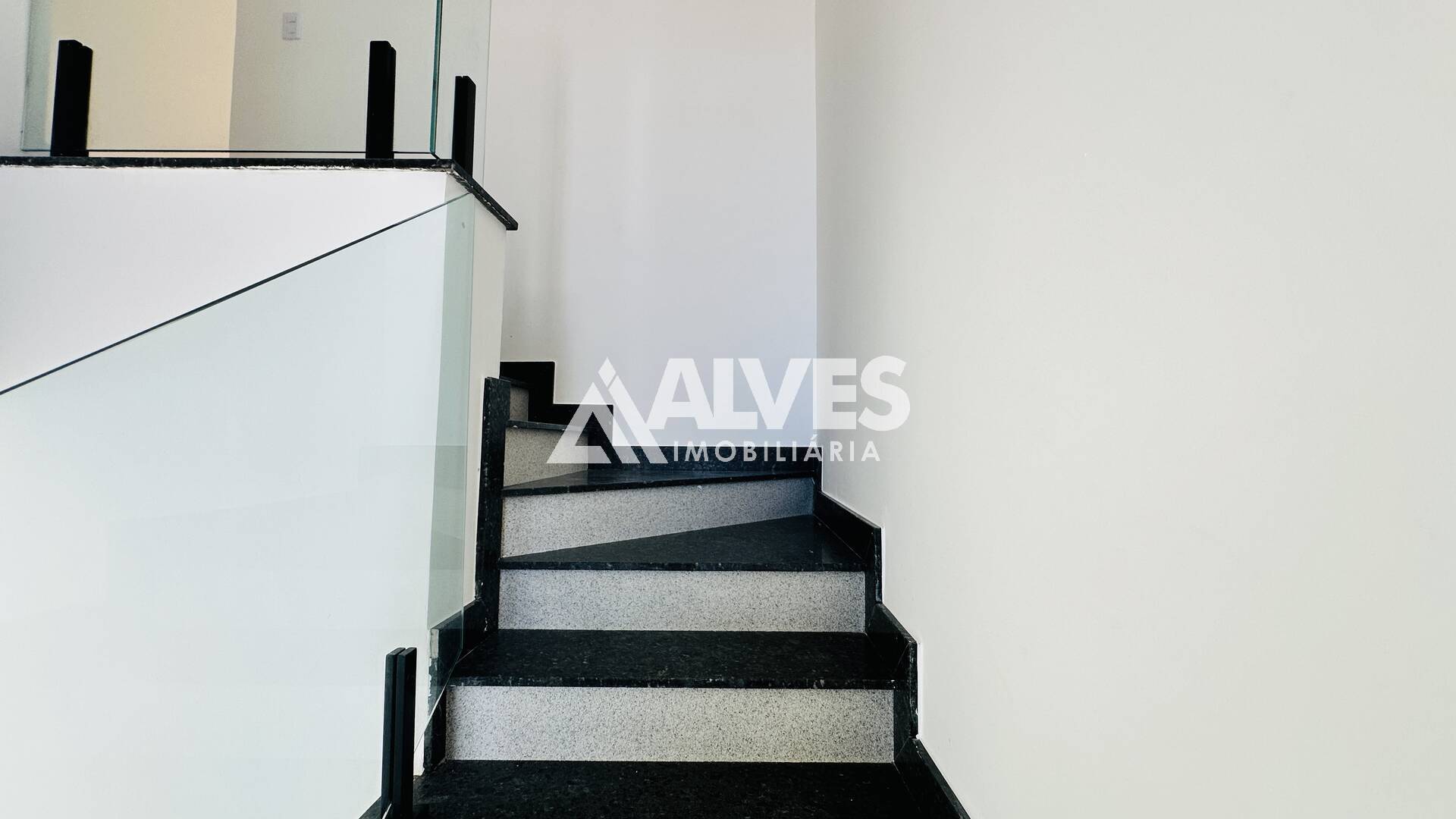 Casa à venda com 3 quartos, 175m² - Foto 30