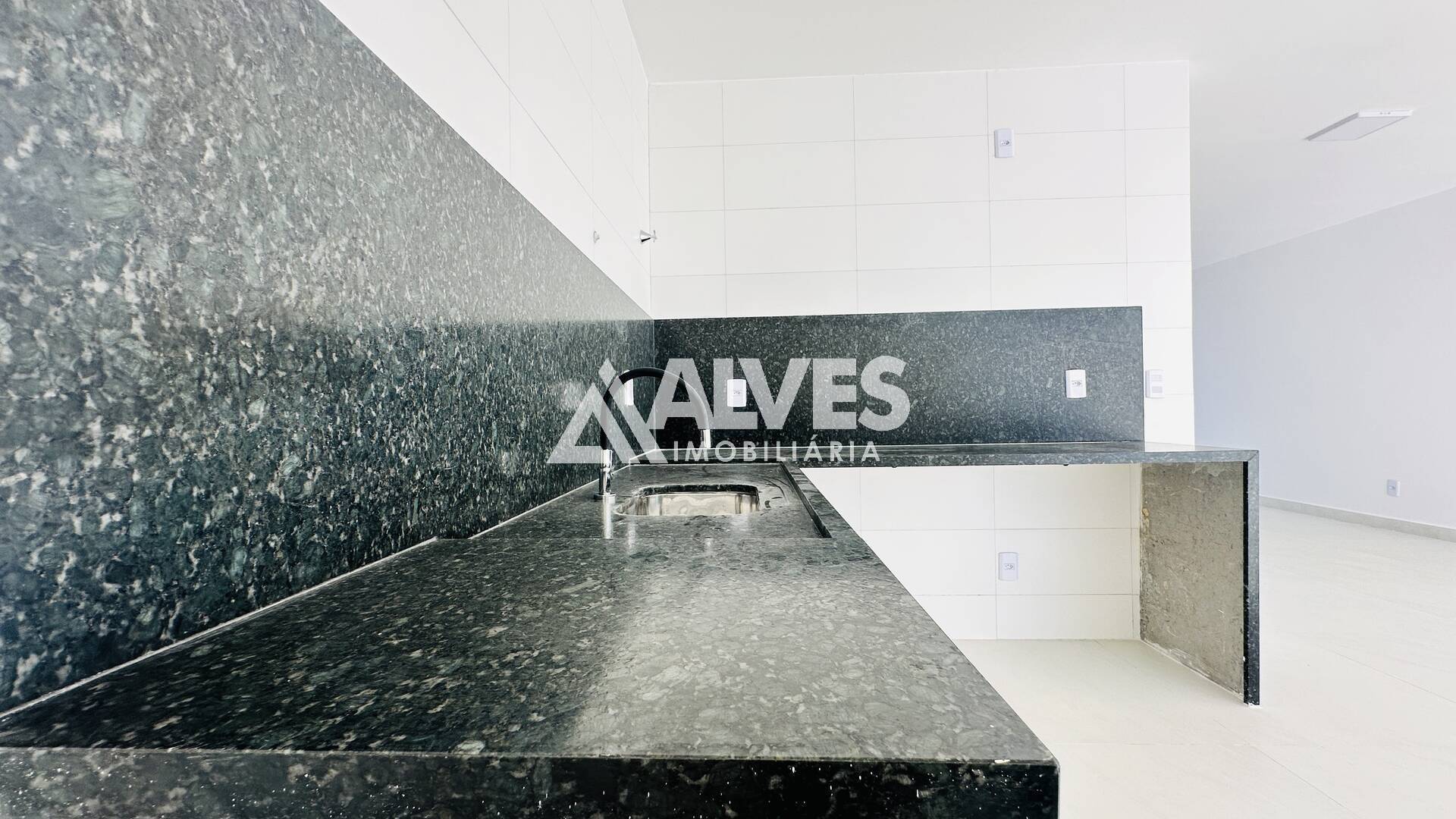 Casa à venda com 3 quartos, 175m² - Foto 9