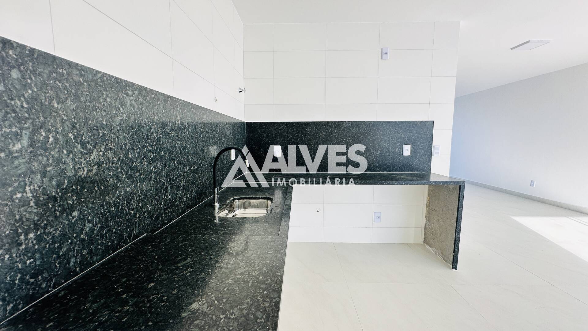 Casa à venda com 3 quartos, 175m² - Foto 8