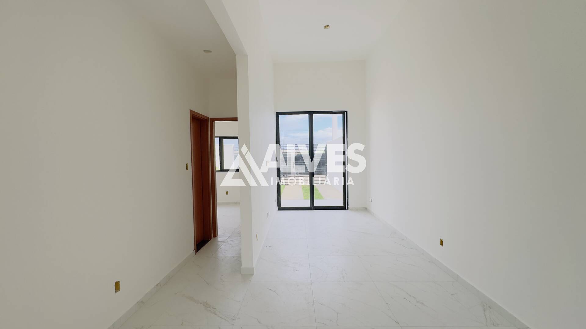 Casa à venda com 2 quartos, 64m² - Foto 38
