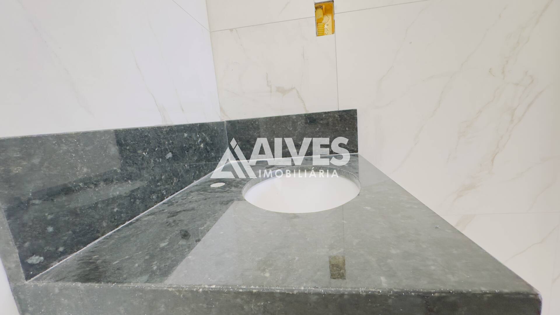 Casa à venda com 2 quartos, 64m² - Foto 36