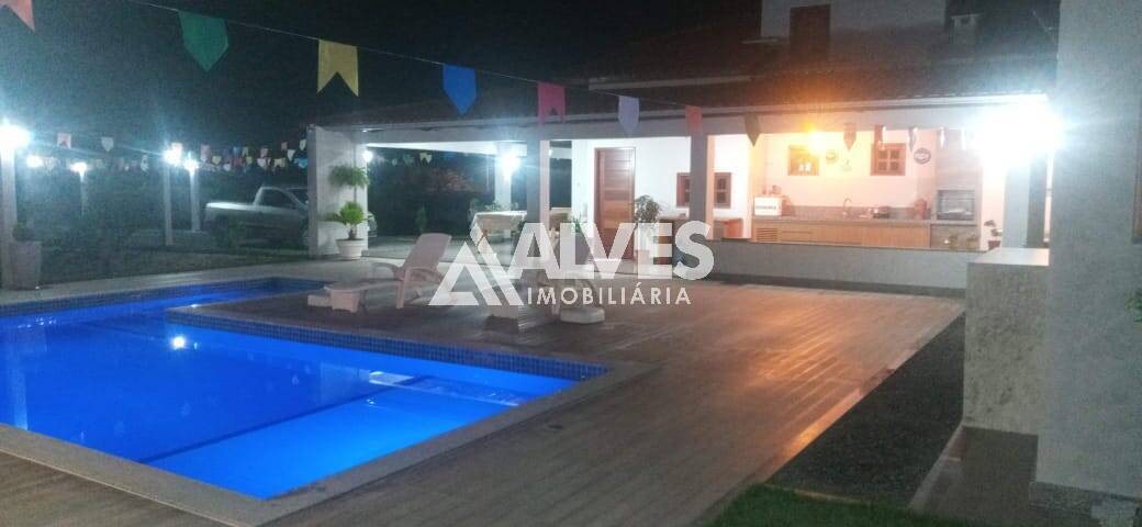 Chácara, 3 quartos, 2400 m² - Foto 4