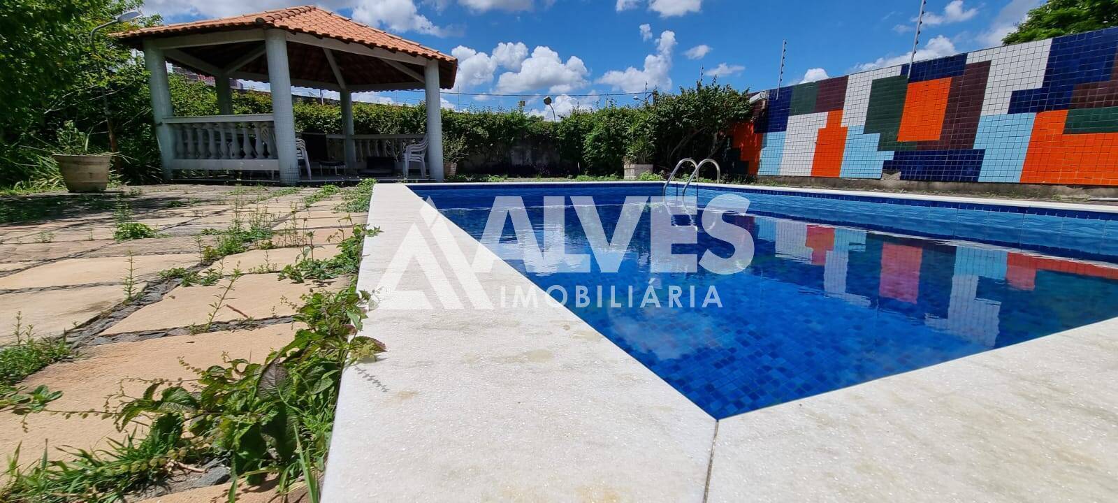 Casa, 4 quartos, 200 m² - Foto 2