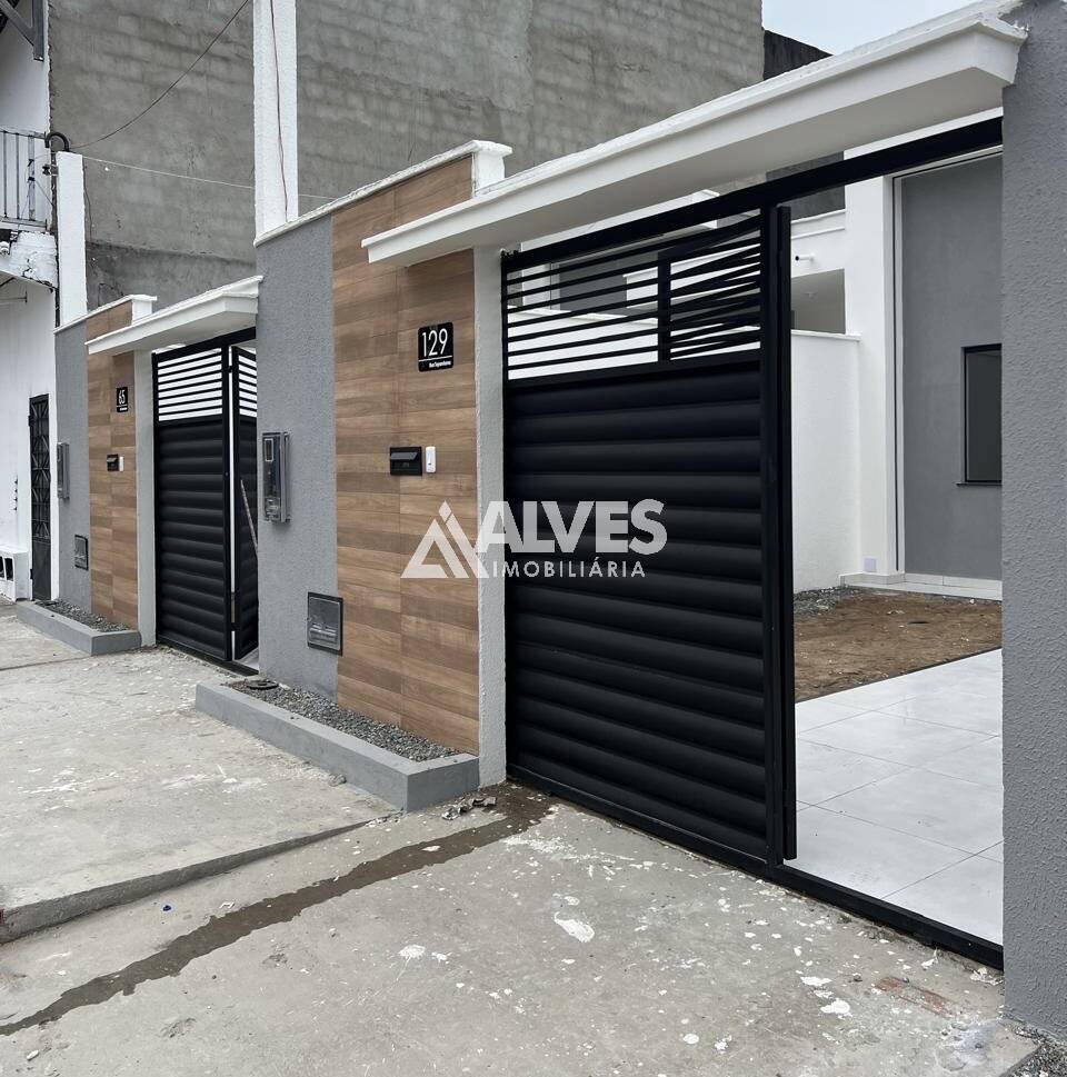 Casa, 2 quartos, 68 m² - Foto 1