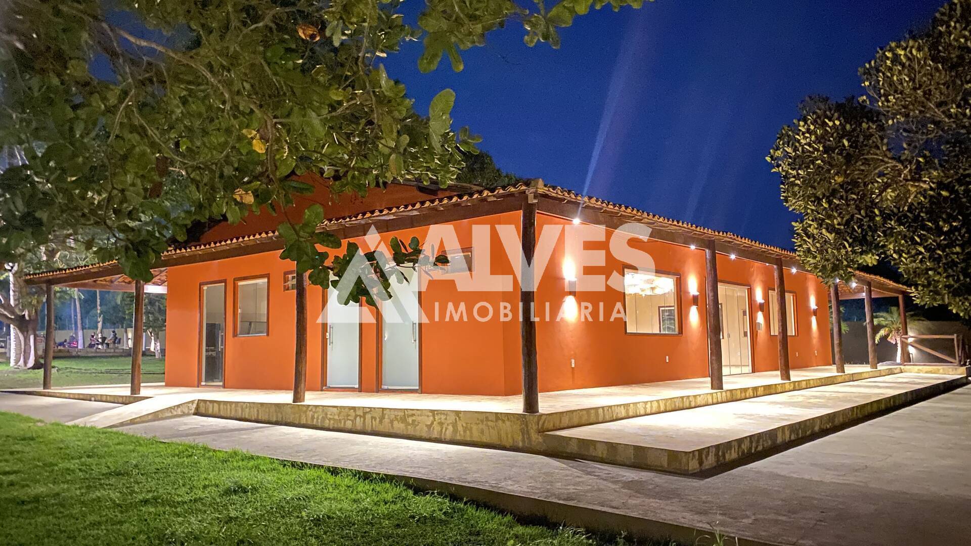 Sítio, 2 quartos, 300 m² - Foto 1