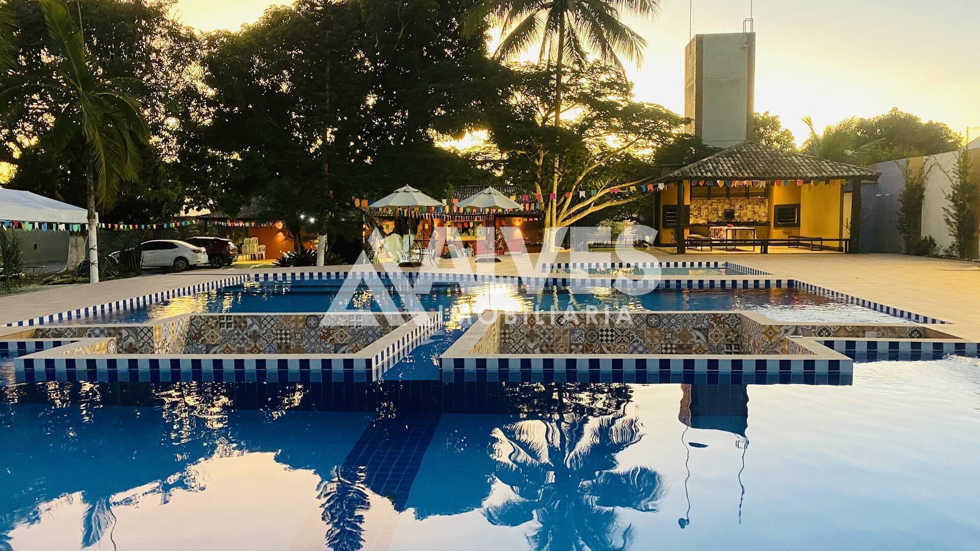 Sítio, 2 quartos, 300 m² - Foto 2