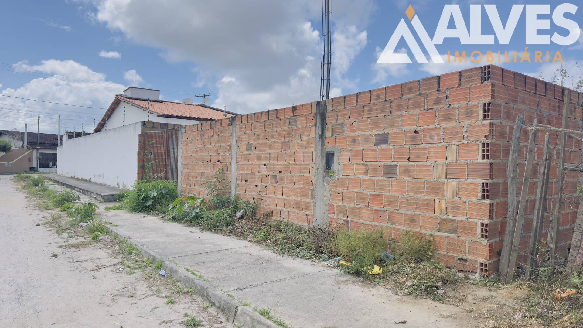 Terreno, 366 m² - Foto 1