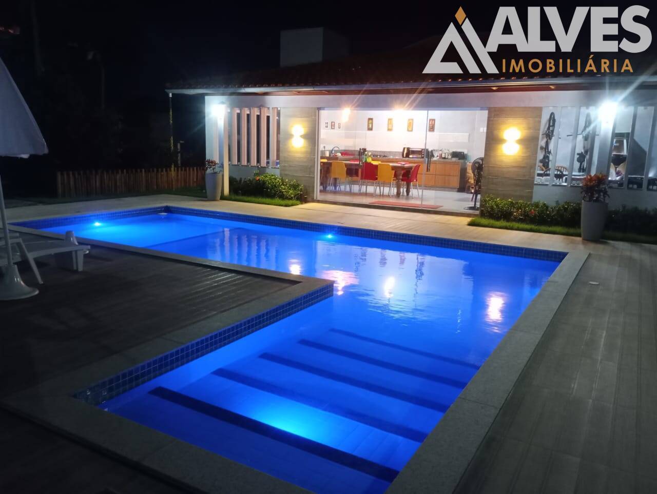 Chácara, 3 quartos, 2400 m² - Foto 2