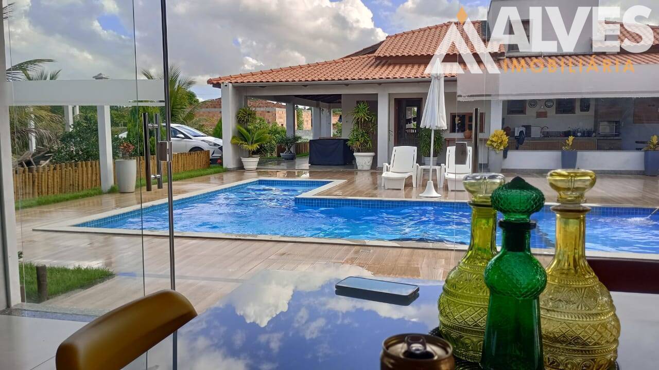 Chácara, 3 quartos, 2400 m² - Foto 1