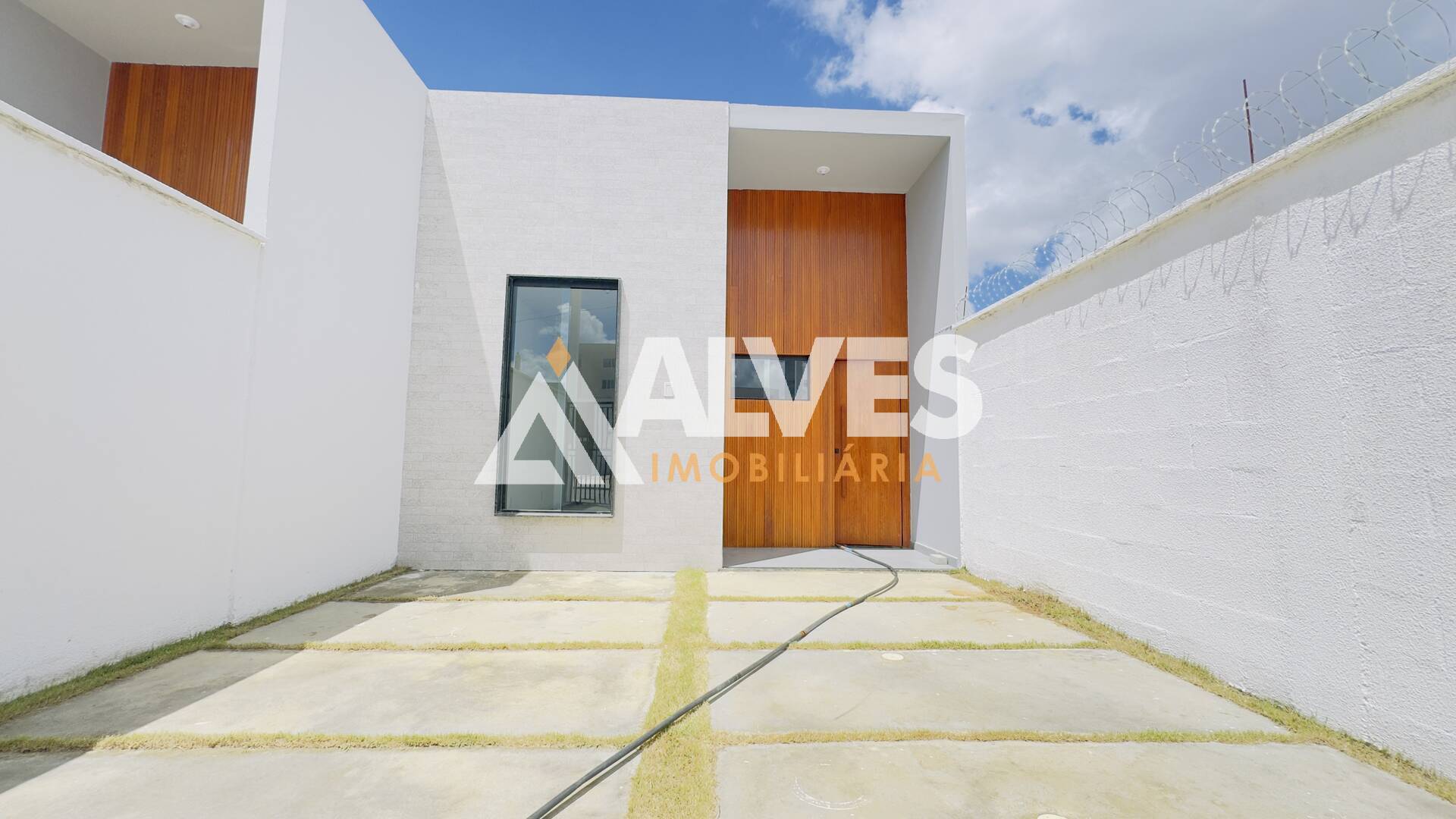 Casa, 3 quartos, 85 m² - Foto 1