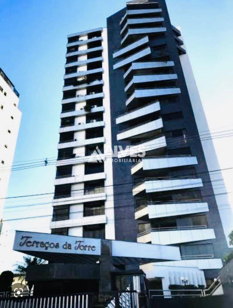 Apartamento para alugar com 4 quartos, 162m² - Foto 1