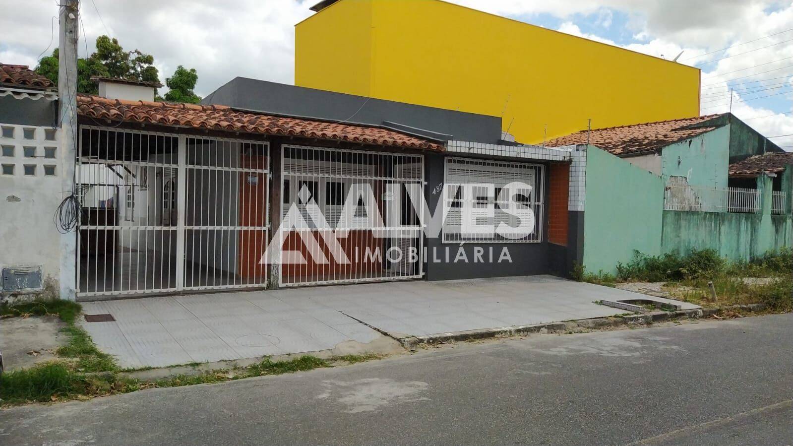 Casa, 5 quartos, 150 m² - Foto 2