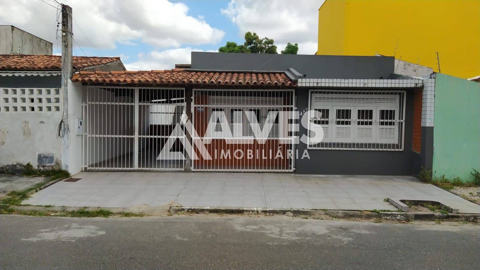 Casa, 5 quartos, 150 m² - Foto 1