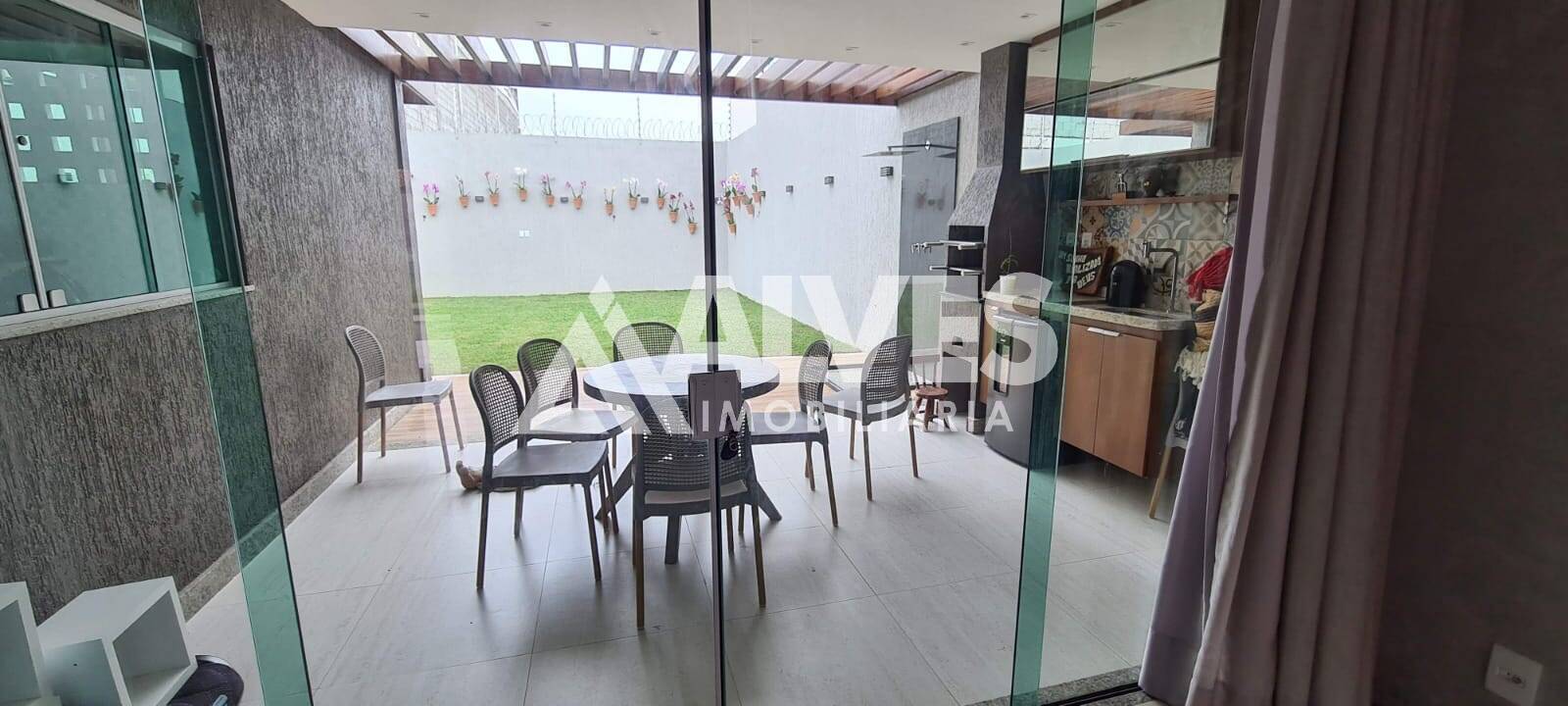 Casa, 3 quartos, 250 m² - Foto 10