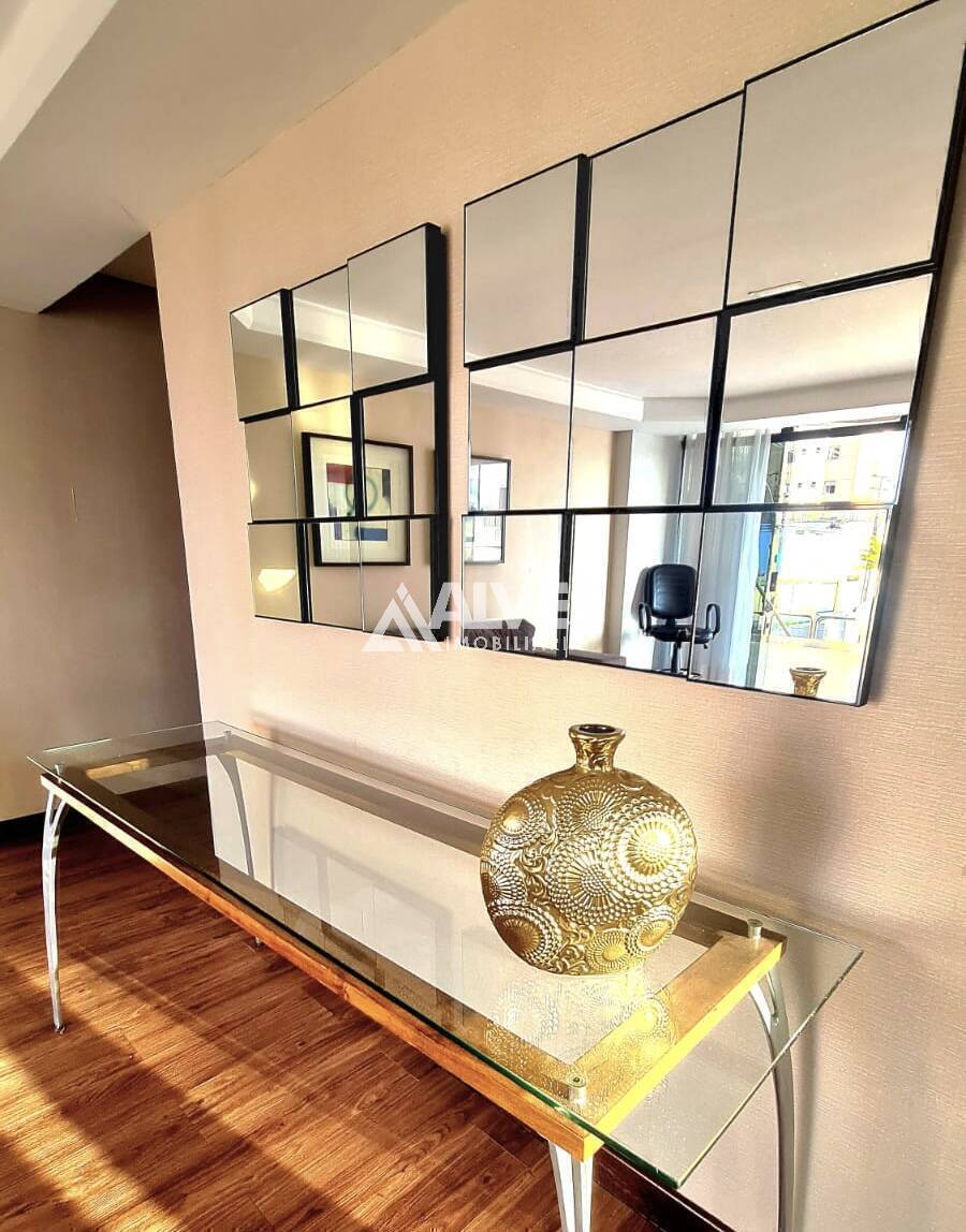 Apartamento à venda com 4 quartos, 150m² - Foto 7