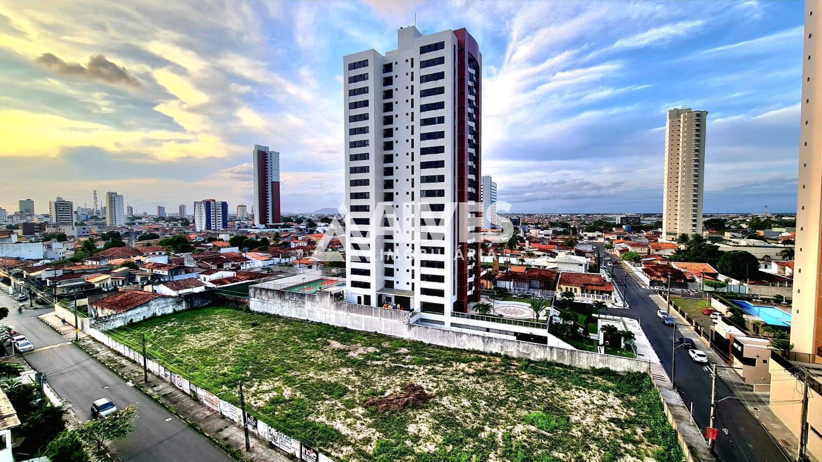 Apartamento à venda com 4 quartos, 150m² - Foto 29