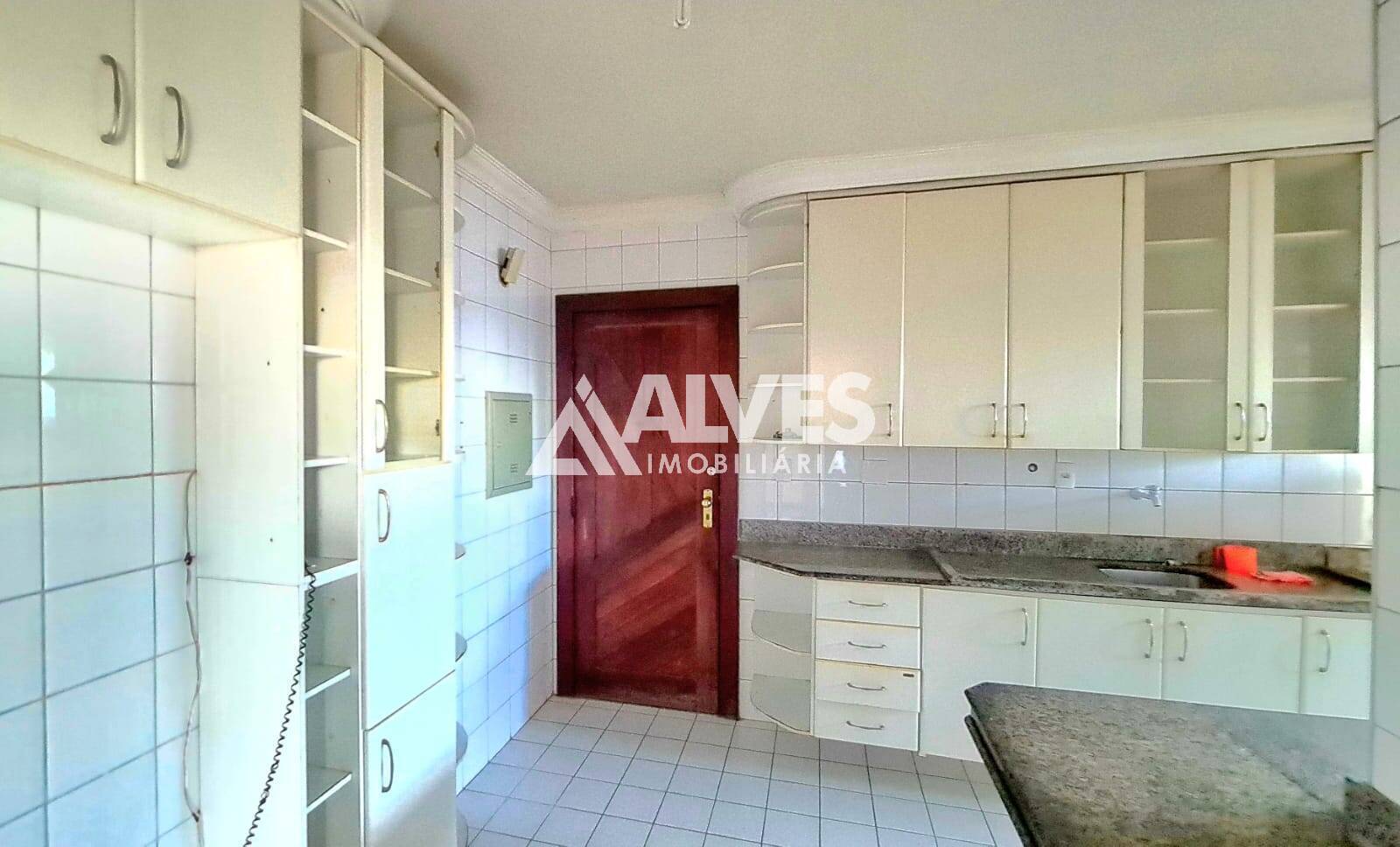 Apartamento à venda com 4 quartos, 150m² - Foto 19