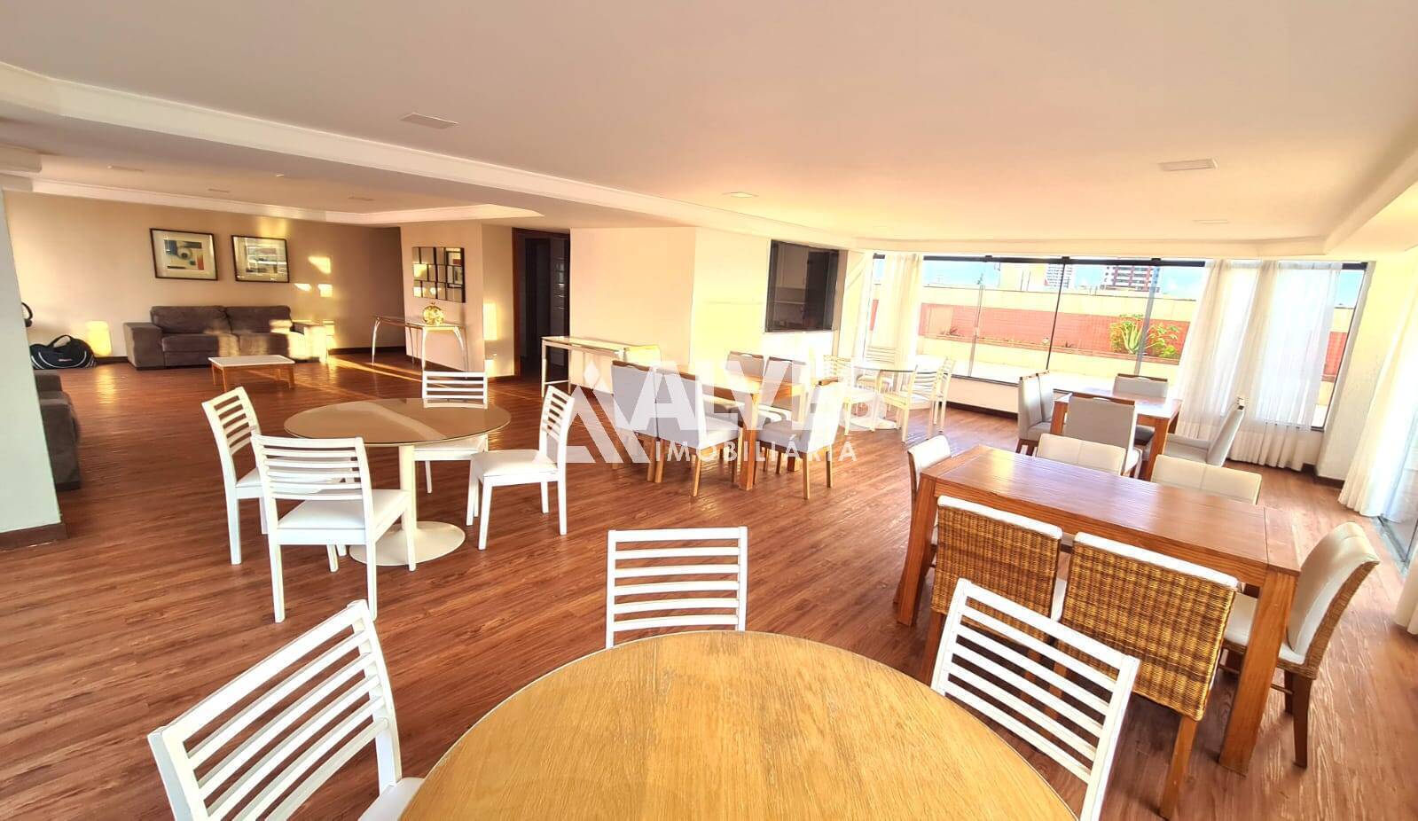 Apartamento à venda com 4 quartos, 150m² - Foto 6