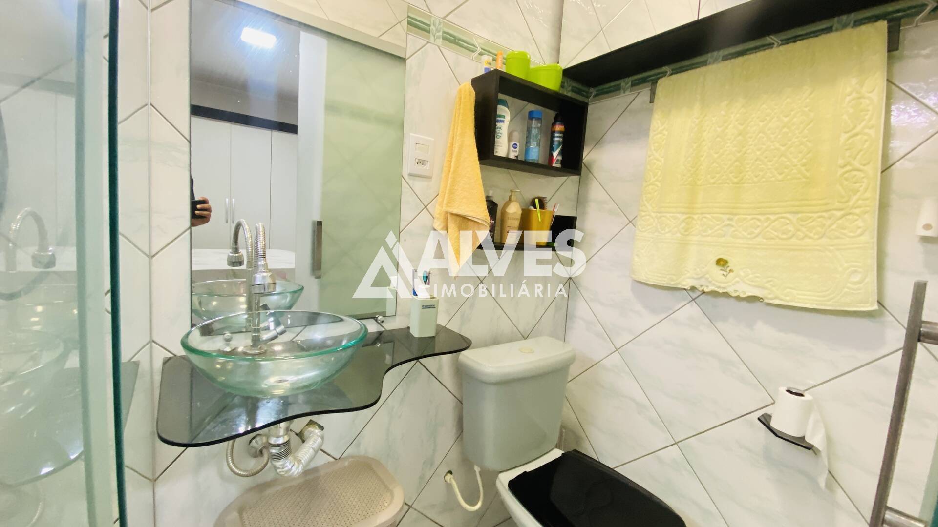 Casa à venda com 4 quartos, 144m² - Foto 12