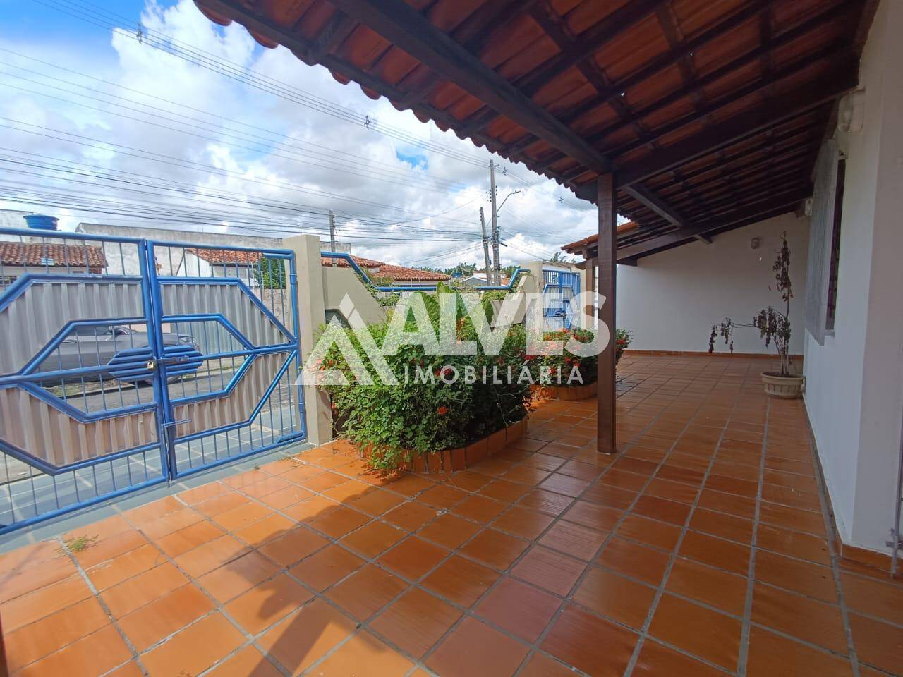 Casa, 3 quartos, 200 m² - Foto 1