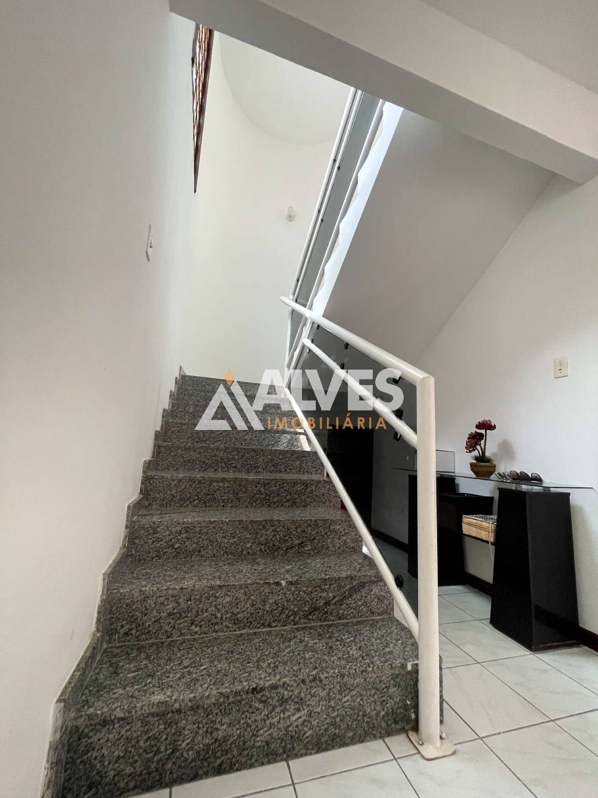 Casa, 5 quartos, 200 m² - Foto 14