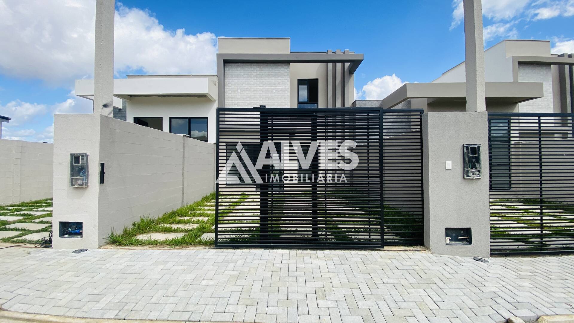 Casa, 3 quartos, 107 m² - Foto 1