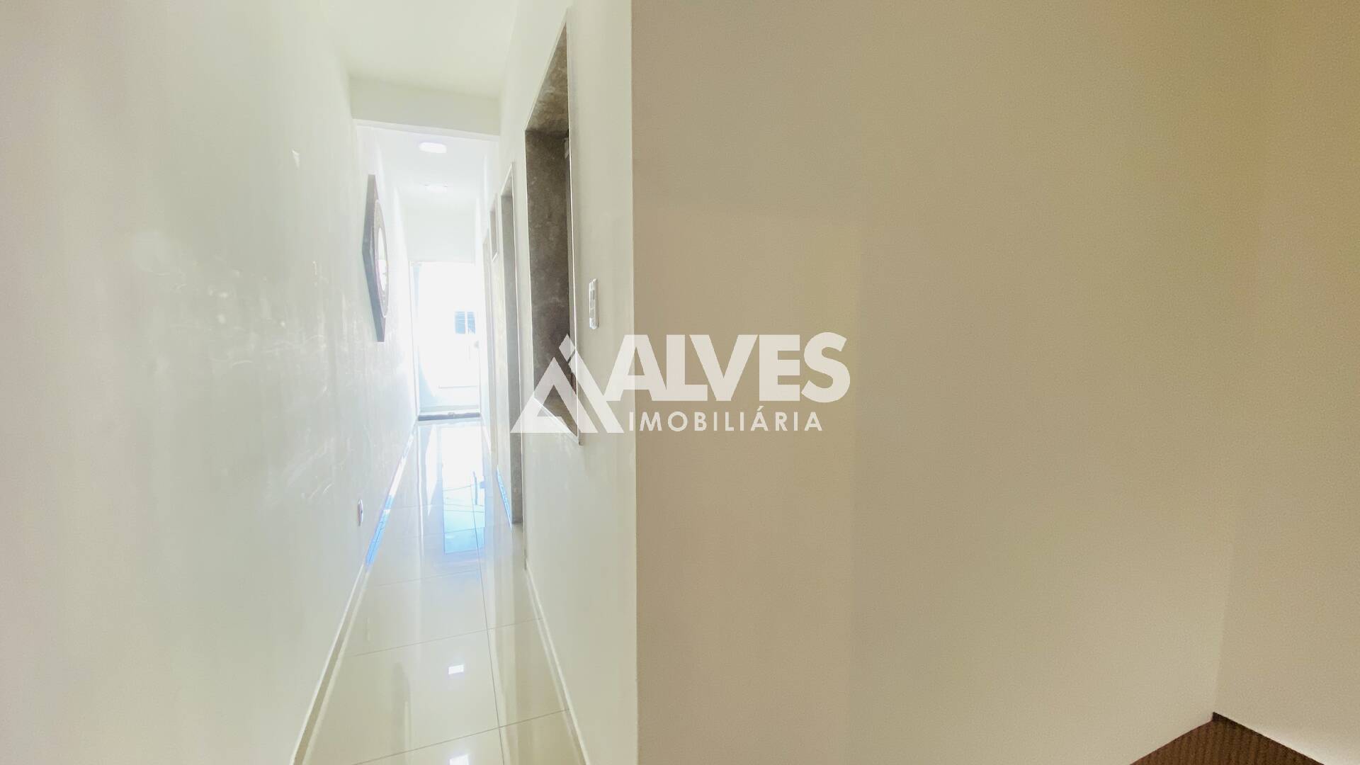Casa à venda com 3 quartos, 100m² - Foto 8
