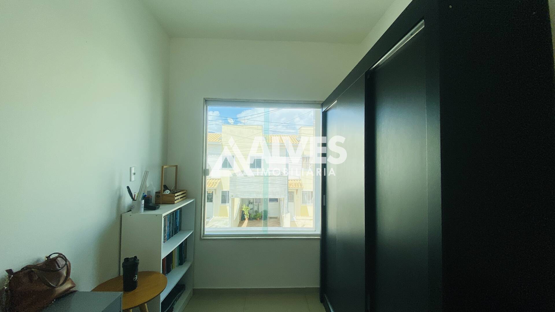 Casa à venda com 3 quartos, 100m² - Foto 13
