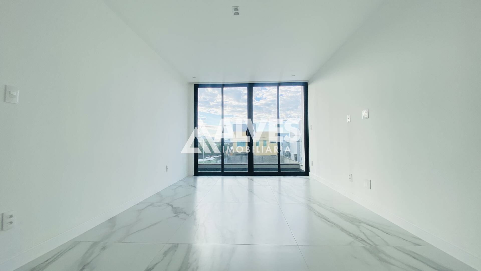 Casa de Condomínio à venda com 4 quartos, 278m² - Foto 19