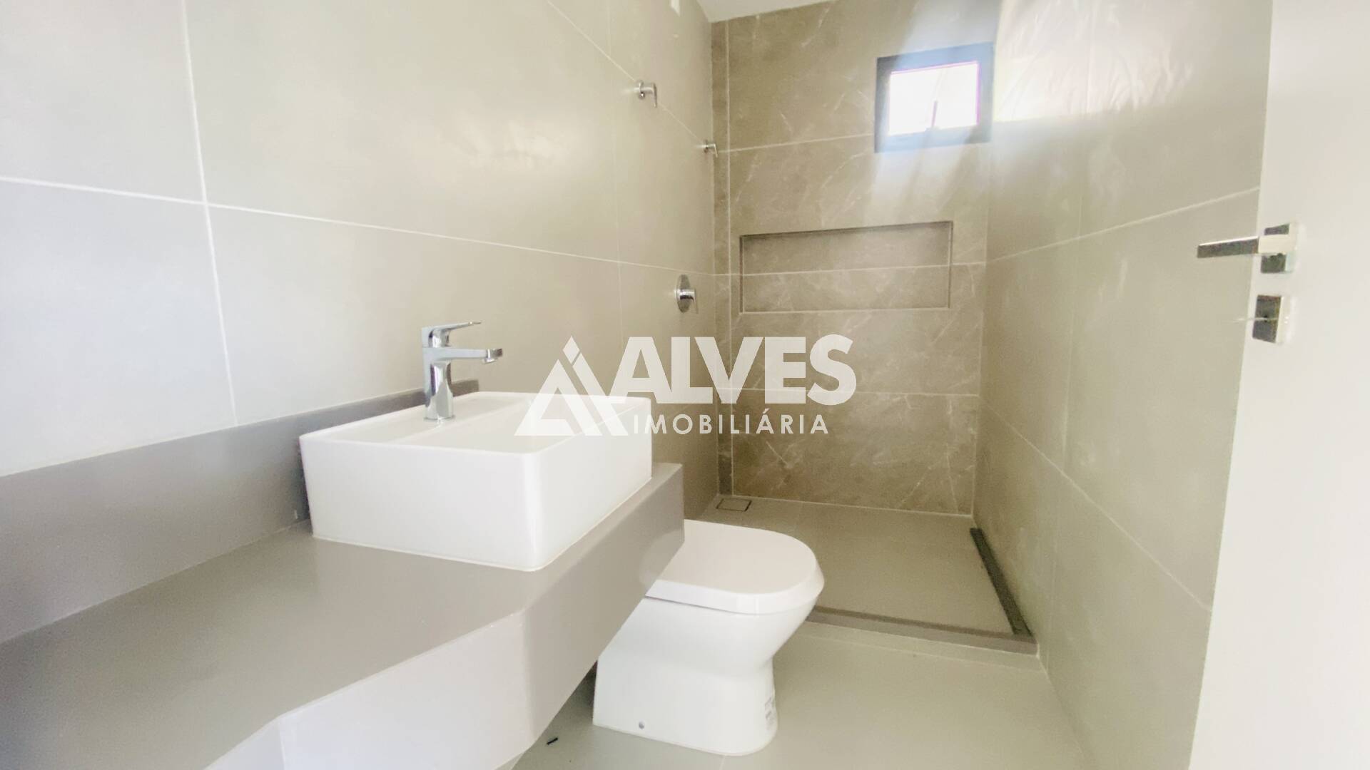 Casa de Condomínio à venda com 4 quartos, 278m² - Foto 32