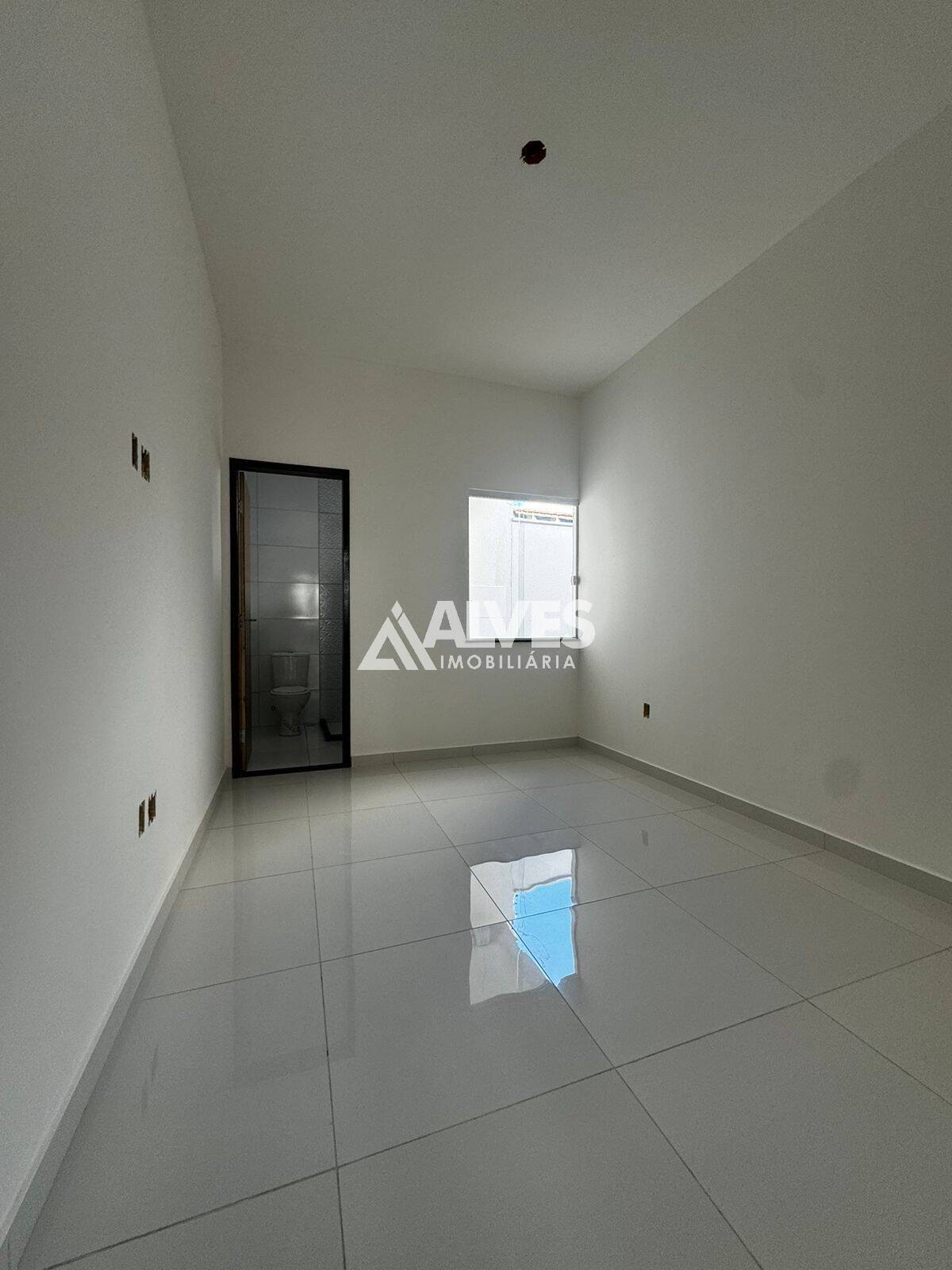 Casa à venda com 2 quartos, 68m² - Foto 12