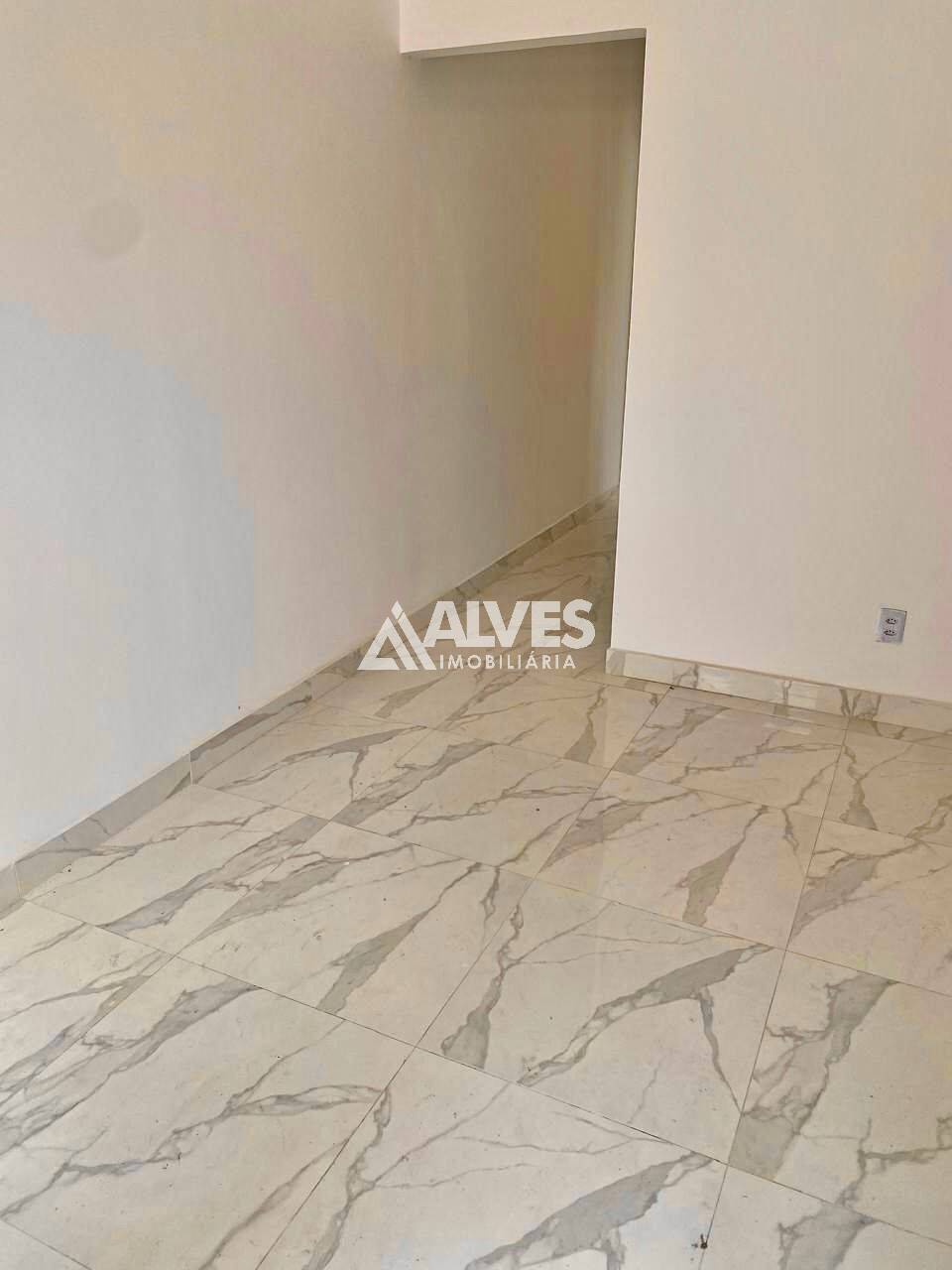 Casa à venda com 2 quartos, 45m² - Foto 4