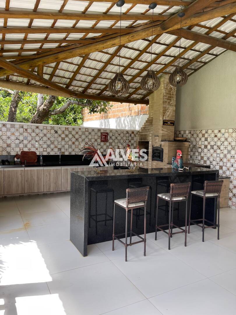 Chácara à venda com 7 quartos, 217902m² - Foto 9