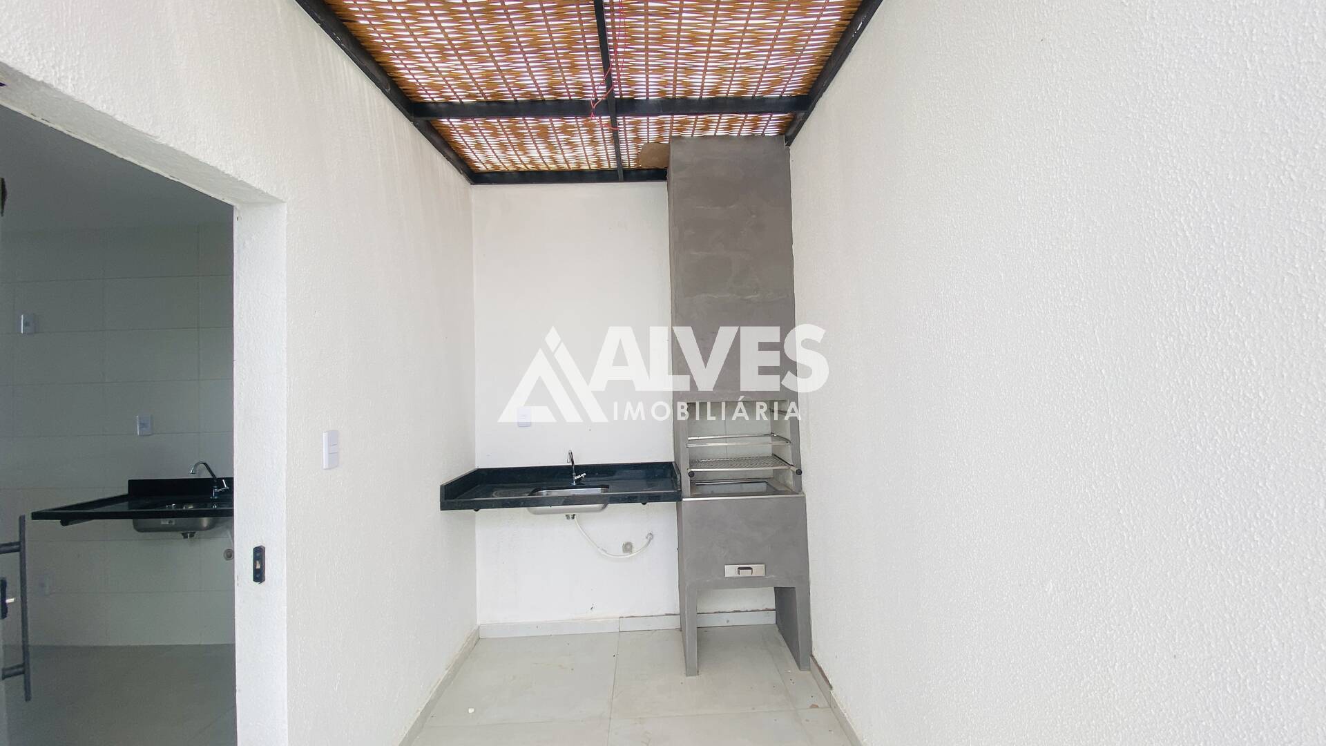 Casa à venda com 3 quartos, 80m² - Foto 20